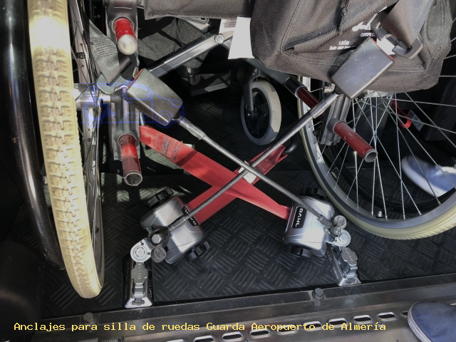 Fijaciones de silla de ruedas Guarda Aeropuerto de Almería